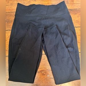 fabletics leggings. size medium.